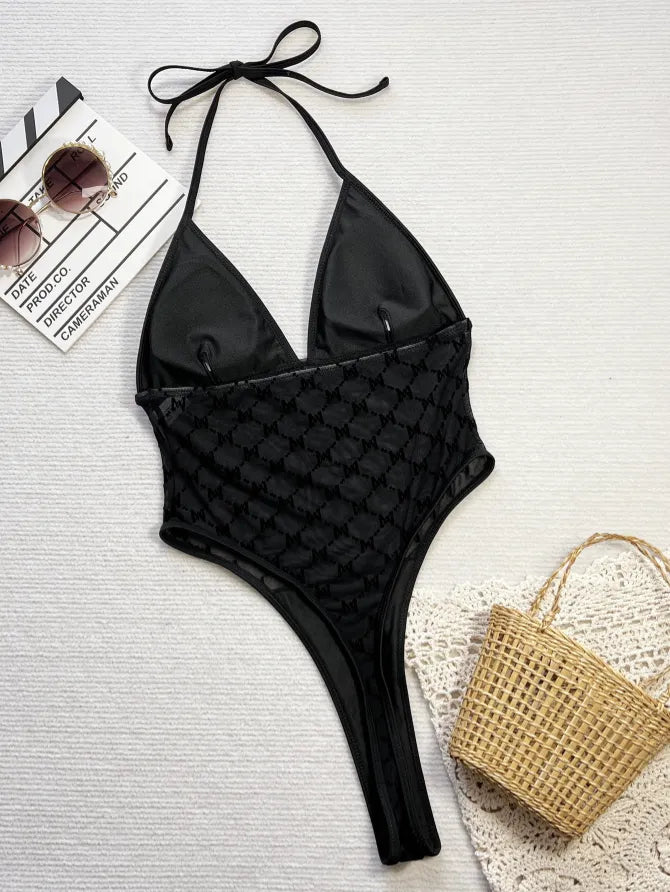 Body string bikini en résille sexy