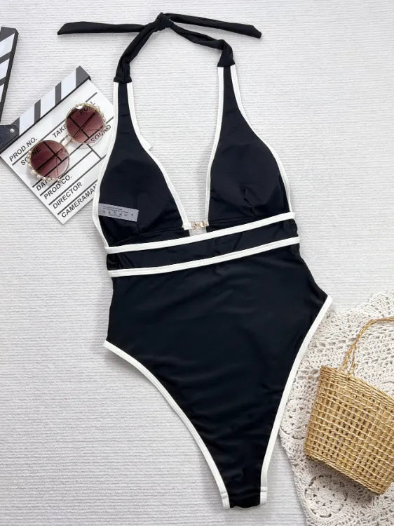 Maillot de bain une pièce color block noir et blanc
