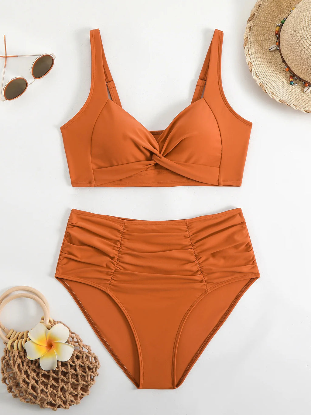 Maillot de bain à devant plissé torsadé et froncé