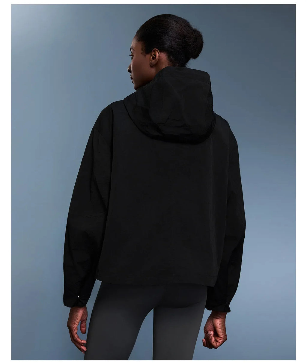 Veste à capuche imperméable pour femme