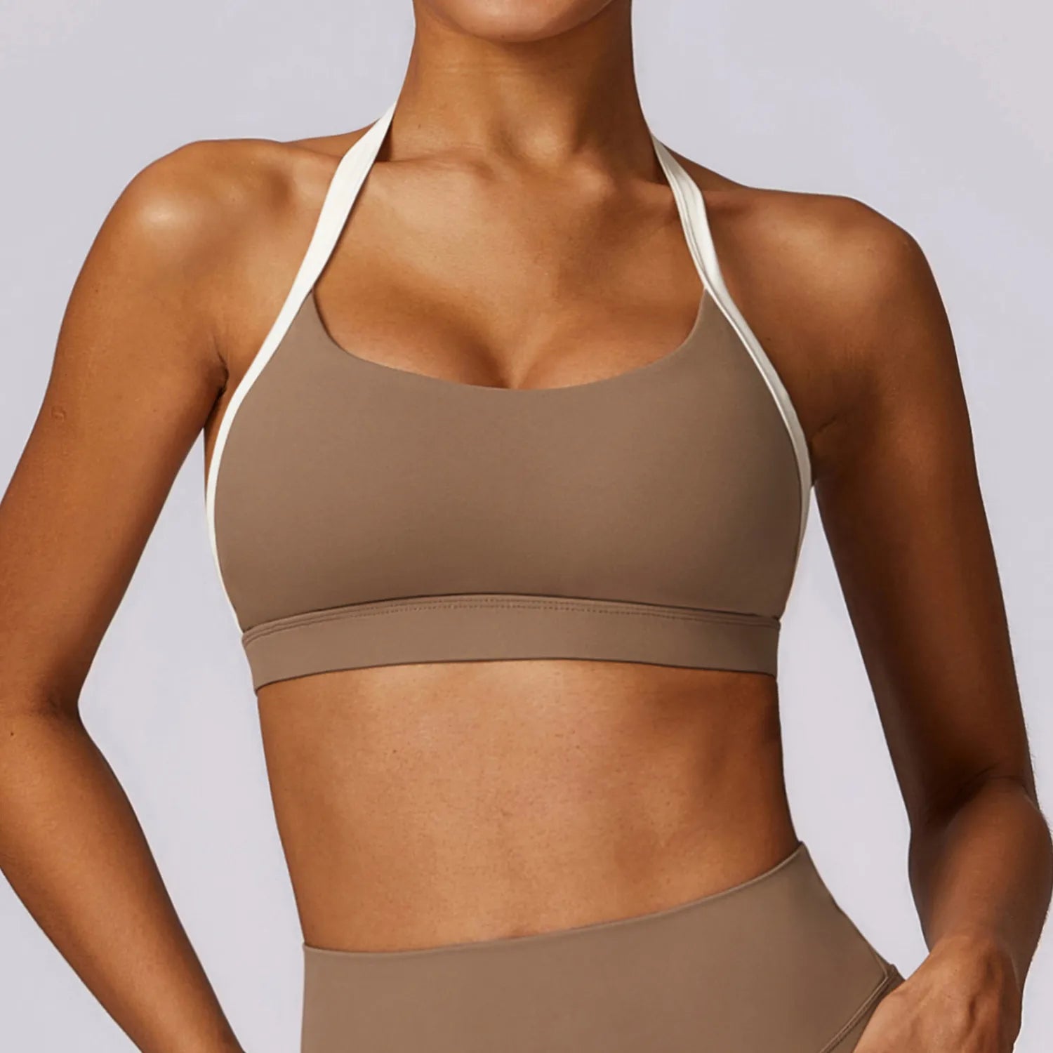 Soutien-gorge de sport dos nu color-block
