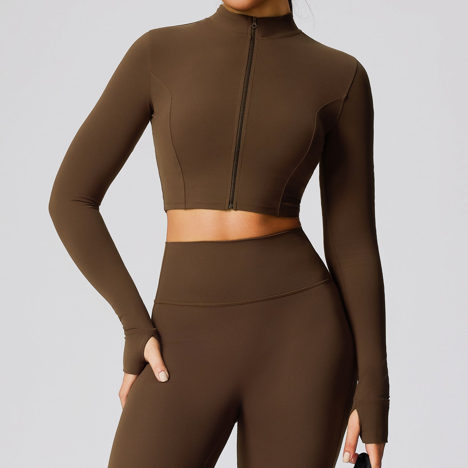 Veste courte de sport pour femme